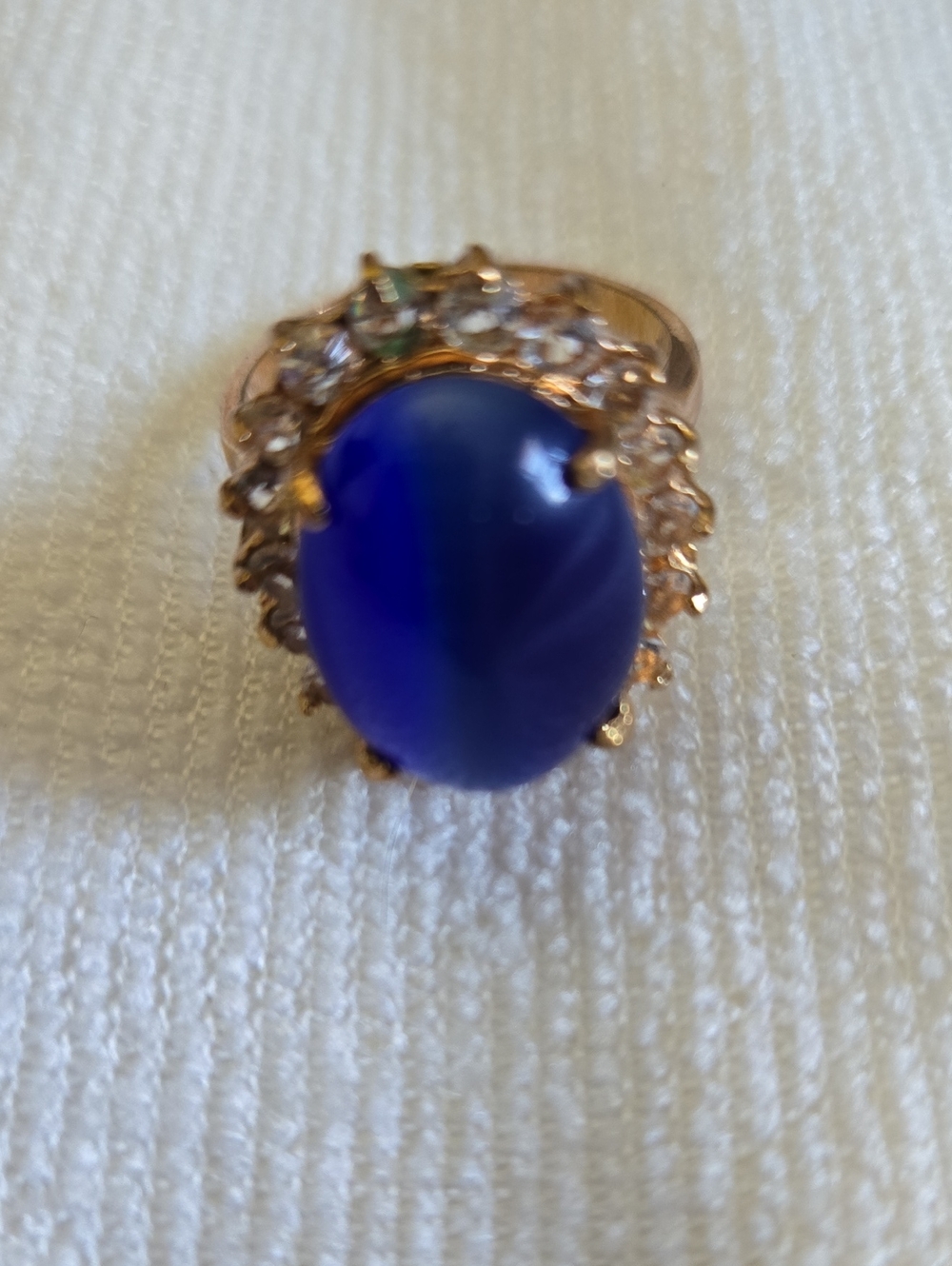 18 KGP Blue Cabochon Cocktail Ring
